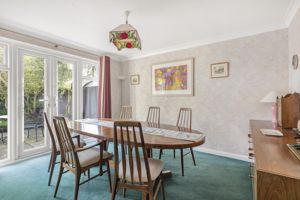 Dining Room- click for photo gallery